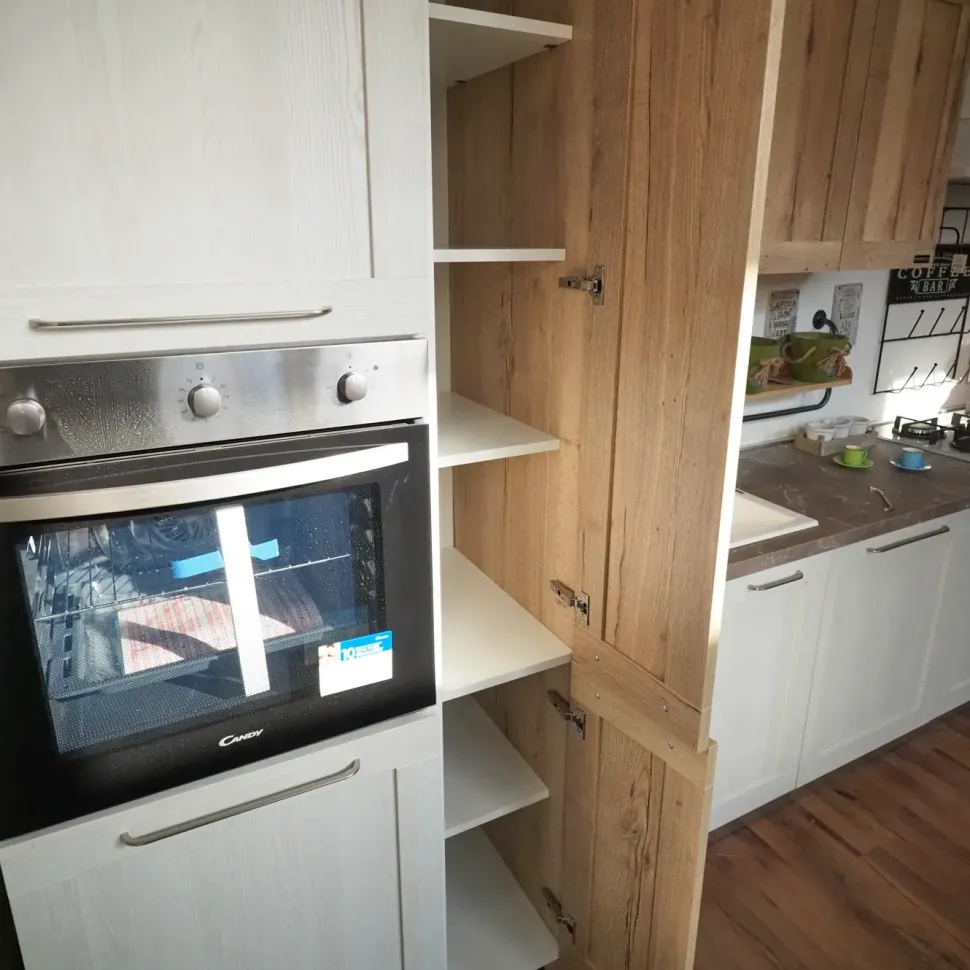 Cucina provenzale lineare Cucina shabby white Nuovi mondi collection a prezzo ribassato