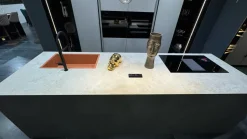 Cucina Rho con isola Armony con uno sconto imperdibile