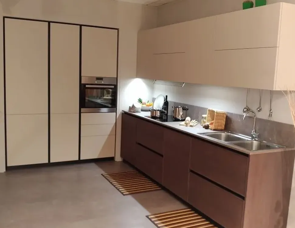 Cucina rovere chiaro design ad angolo Sohoo anta vassoio Doimo cucine