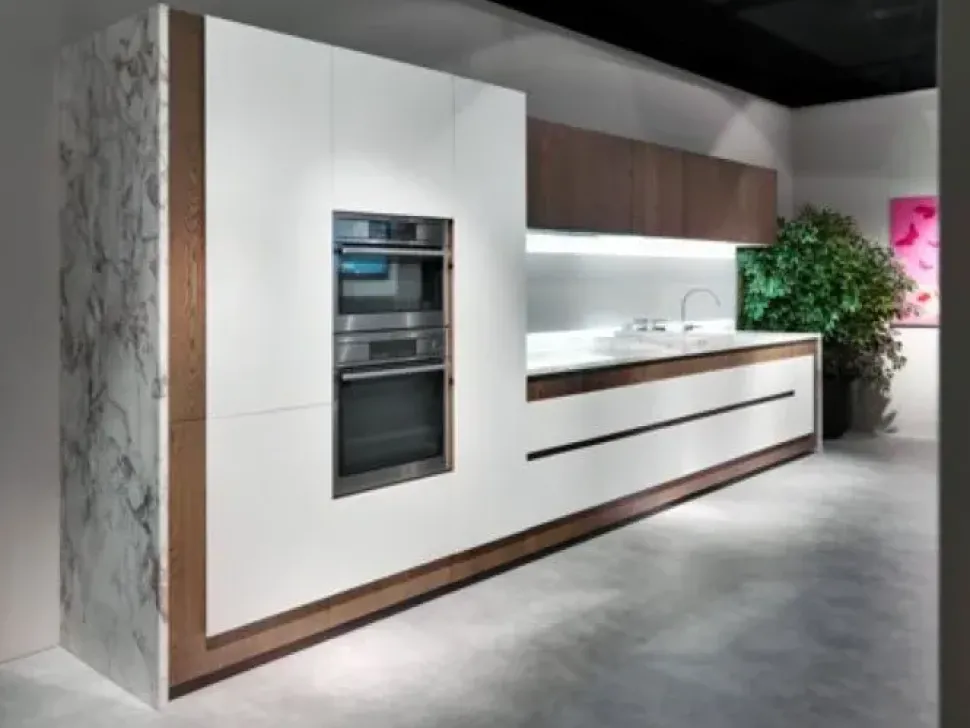 Cucina rovere chiaro design lineare Opera Tisettanta