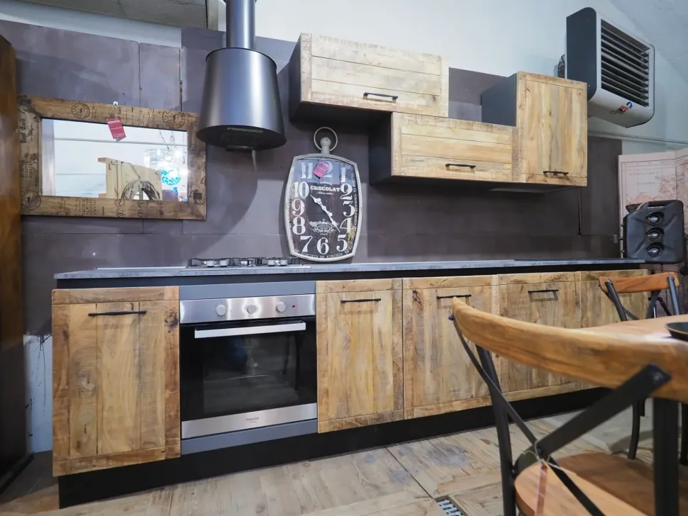 Cucina rovere chiaro industriale lineare Cucina industriale vintage in legno e ferro offerta unica Collezione esclusiva in offerta
