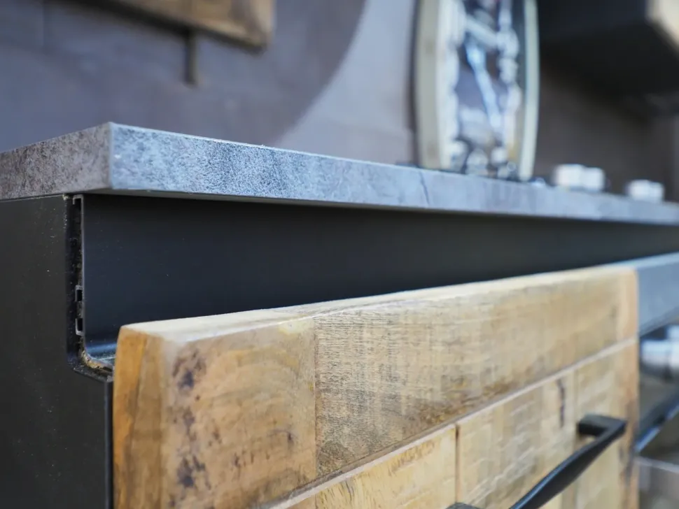 Cucina rovere chiaro industriale lineare Cucina industriale vintage in legno e ferro offerta unica Collezione esclusiva in offerta