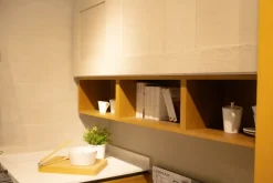 Cucina rovere chiaro moderna ad angolo Dialogo Veneta cucine