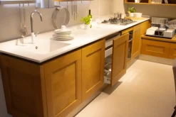 Cucina rovere chiaro moderna ad angolo Dialogo Veneta cucine