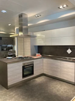 Cucina rovere chiaro moderna con penisola Cloe Arredo3
