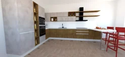 Cucina rovere chiaro moderna con penisola Sp22 Astra scontata