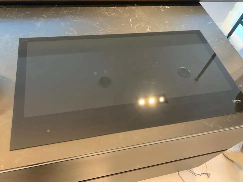 Cucina Telero design altri colori ad isola Euromobil