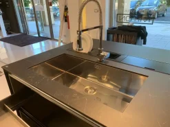 Cucina Telero design altri colori ad isola Euromobil