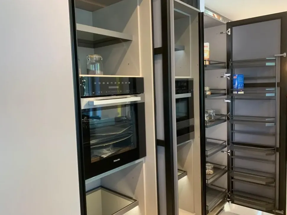 Cucina Telero design altri colori ad isola Euromobil