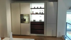 Cucina tortora design lineare Vela Dada in offerta