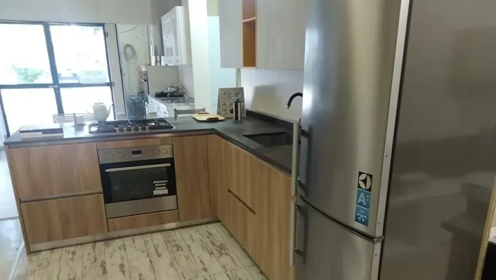 Cucina Venezia moderna rovere chiaro ad angolo Giannei