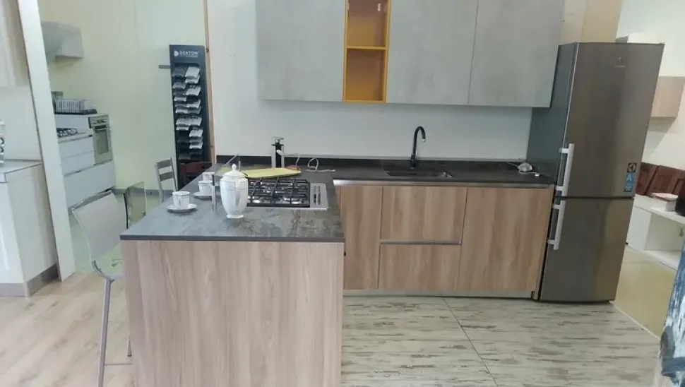 Cucina Venezia moderna rovere chiaro ad angolo Giannei