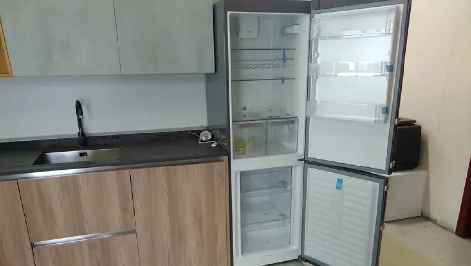 Cucina Venezia moderna rovere chiaro ad angolo Giannei