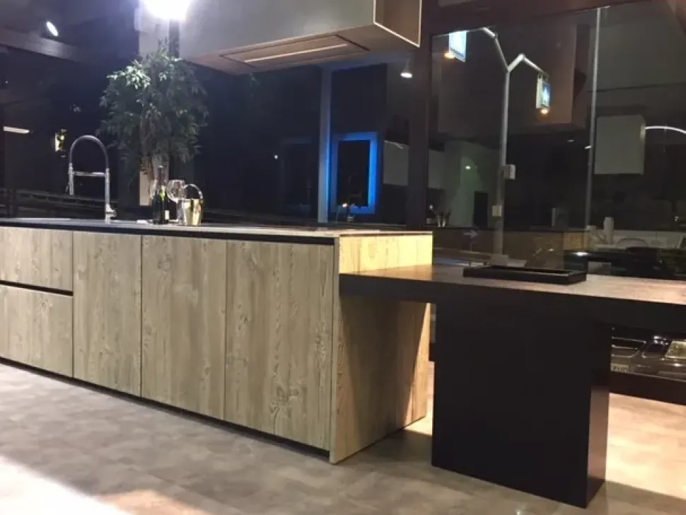 Cucina Zampieri cucine design ad isola altri colori in legno Line c - abete vecchio massello silver