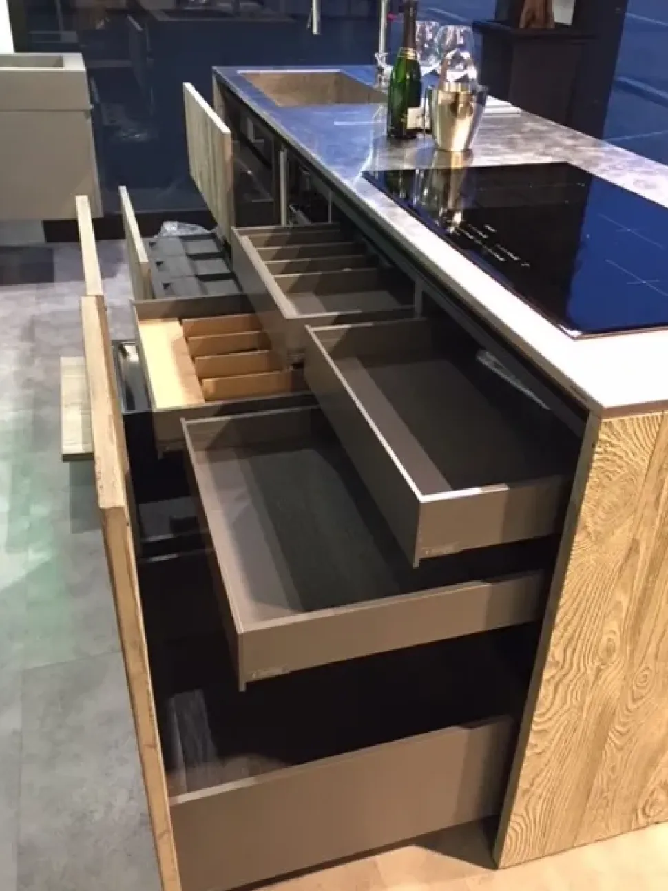 Cucina Zampieri cucine design ad isola altri colori in legno Line c - abete vecchio massello silver