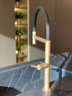 Cucina Zampieri cucine moderna ad isola altri colori in melaminico Segni