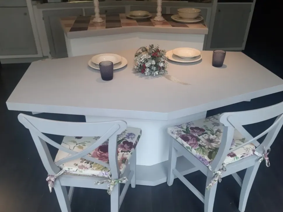 Cucina Zappalorto in muratura con isola grigia in legno Sogno di oggi