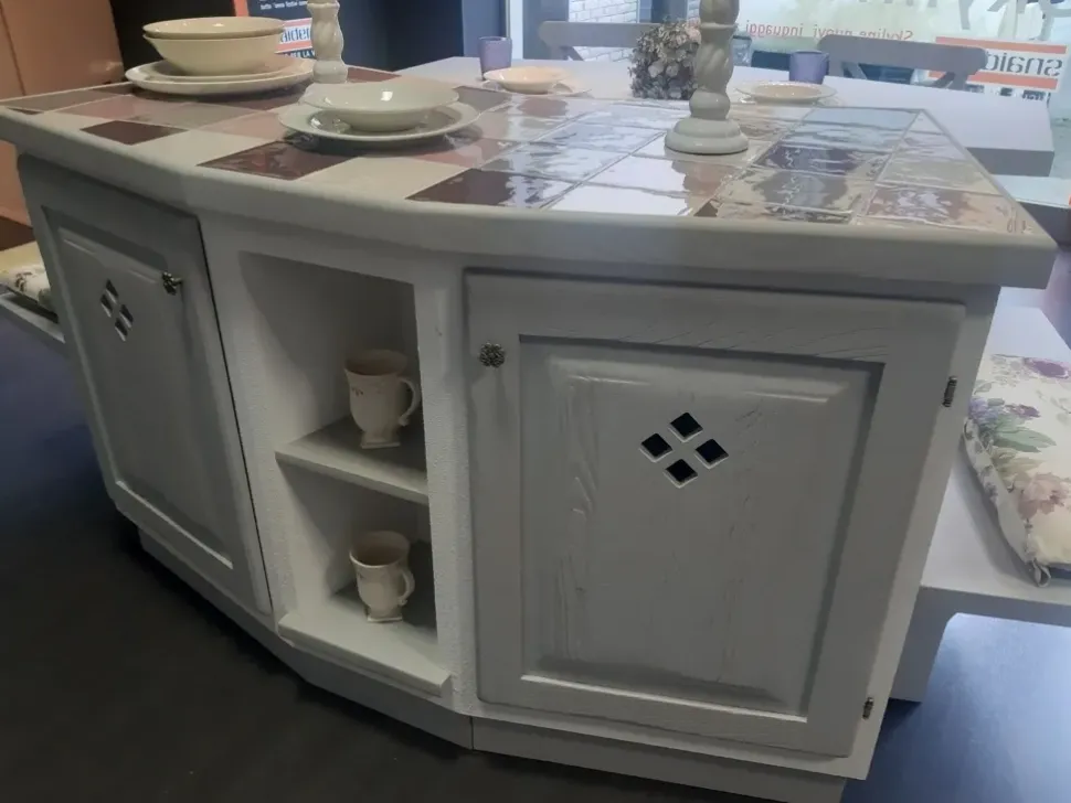 Cucina Zappalorto in muratura con isola grigia in legno Sogno di oggi