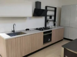 Cucine Gm in laminato materico a -60% in outlet. Prezzi imbattibili!