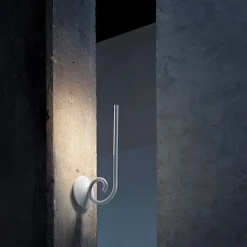 Da parete applique Flos Linea alpha led Bianco con forte sconto