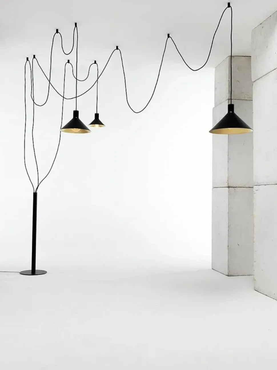 Da soffitto plafoniera Mogg Cerberina Nero in offerta