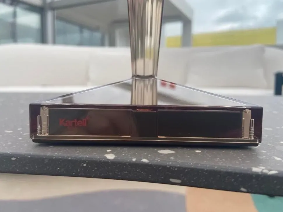 Da tavolo Big battery Kartell a prezzo scontato