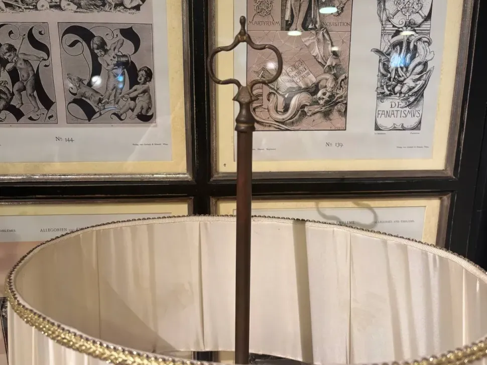 Da tavolo Collezione esclusiva Lampada classica Bianco in offerta