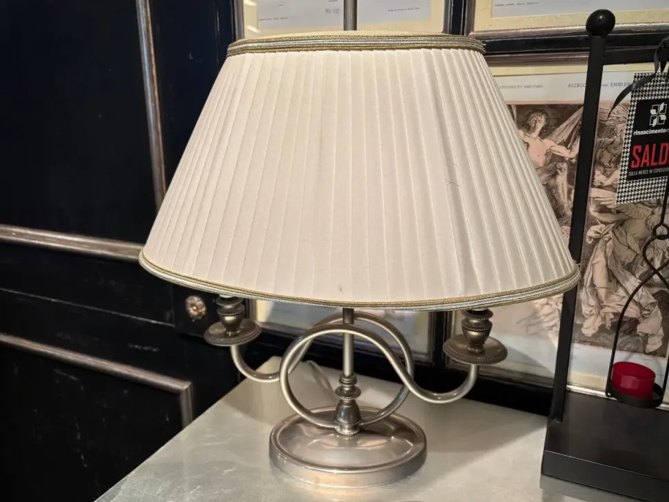 Da tavolo Collezione esclusiva Lampada classica stile Classica a prezzi convenienti