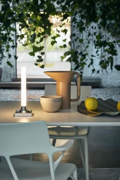 Da tavolo Goodnight Kartell a prezzo Outlet