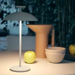 Da tavolo Kartell Mini geen a Altri colori a prezzi convenienti