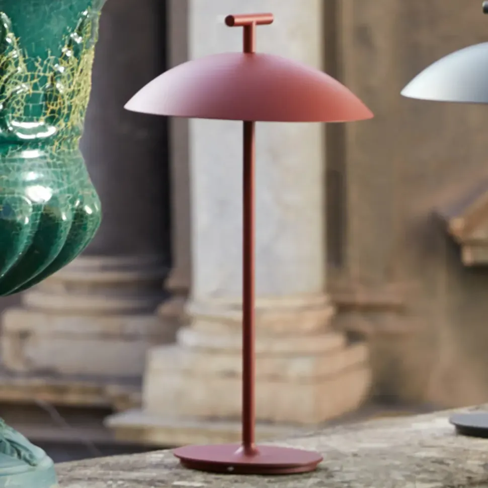 Da tavolo Kartell Mini geen a Altri colori a prezzi convenienti