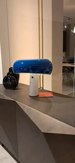 Da tavolo Snoopy navy blue Flos in Offerta Outlet