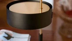 Da tavolo stile Design 1953 O-luce con forte sconto