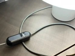 Da tavolo stile Design Bellhop glass t Flos in offerta outlet