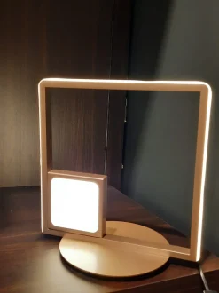 Da tavolo stile Design Lumetto dowel oro Ondaluce in saldo