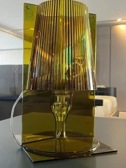 Da tavolo stile Design Take Kartell in saldo