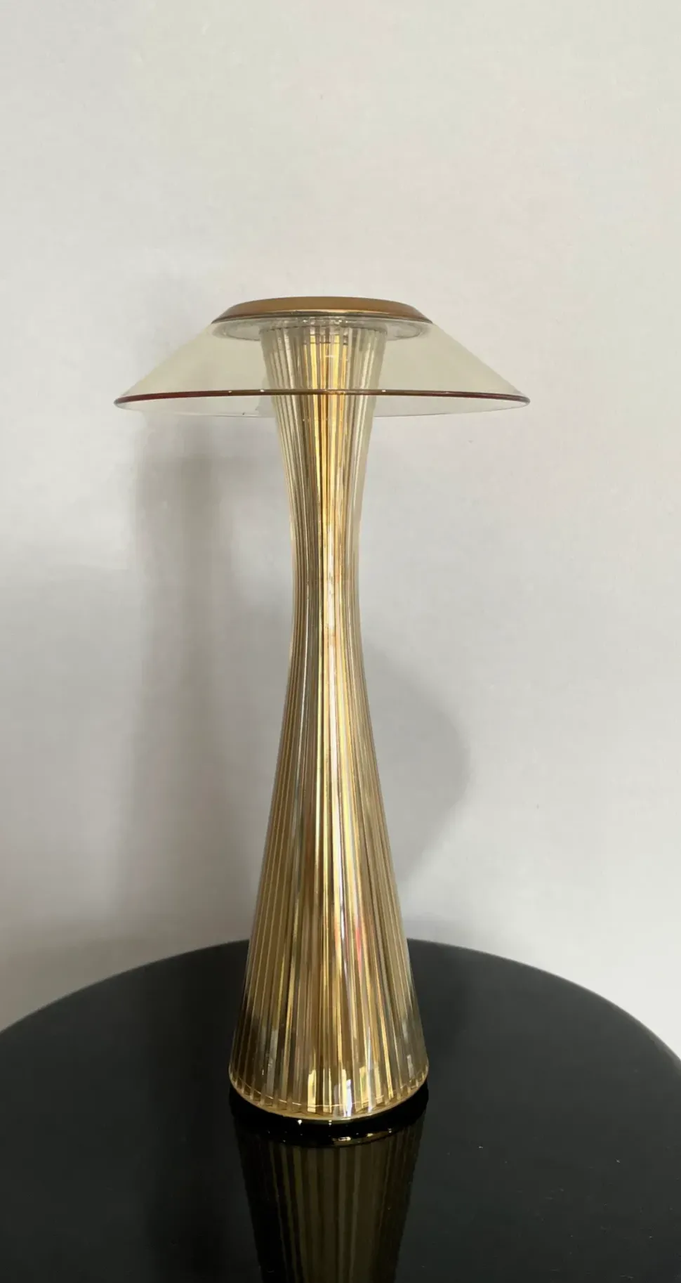 Da tavolo stile Moderna Space indoor Kartell con forte sconto