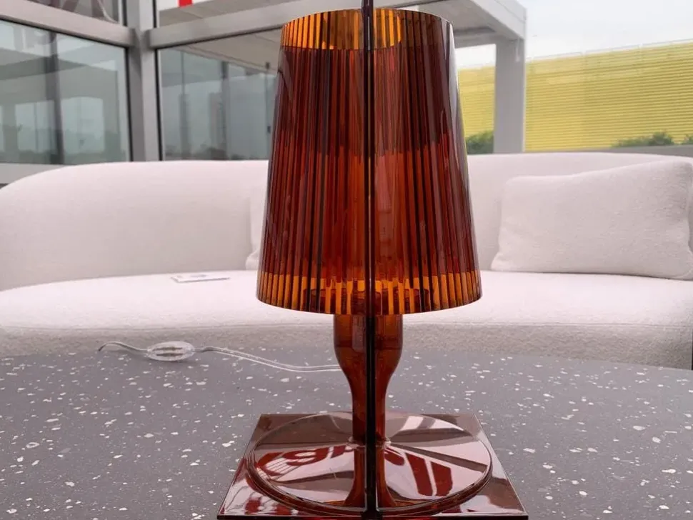 Da tavolo Take Kartell a prezzo scontato