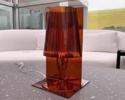 Da tavolo Take Kartell a prezzo scontato