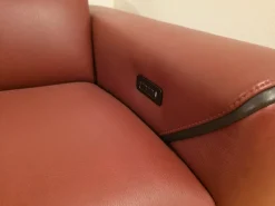 Divano 2 posti reclinabile in pelle bordeaux Artigianale in OFFERTA - 50%