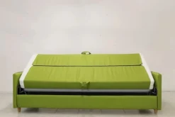 Divano a 2 posti modello Divano letto girevole  di Artigianale a prezzo riservato