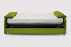 Divano a 2 posti modello Divano letto girevole  di Artigianale a prezzo riservato