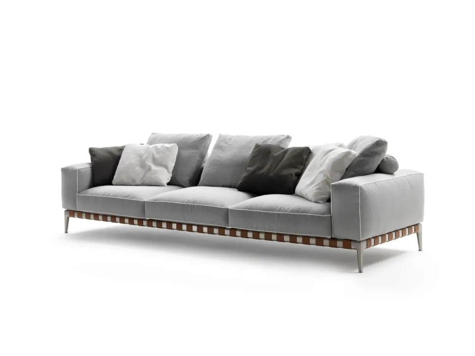 Divano a 4 posti modello Gregory di Flexform a prezzo riservato