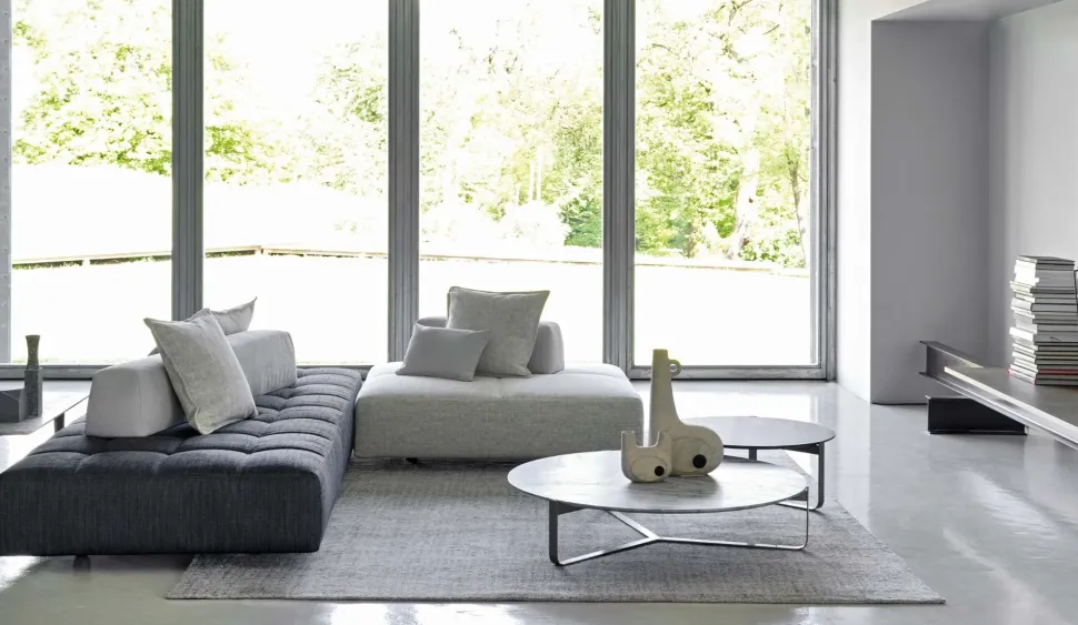 Divano a 3 posti modello Softbench di Flou a prezzo riservato