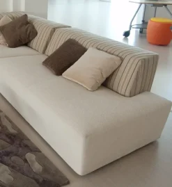 Divano Angolare Divano angolare mod sam Meritalia in Offerta Outlet a 2074 Euro