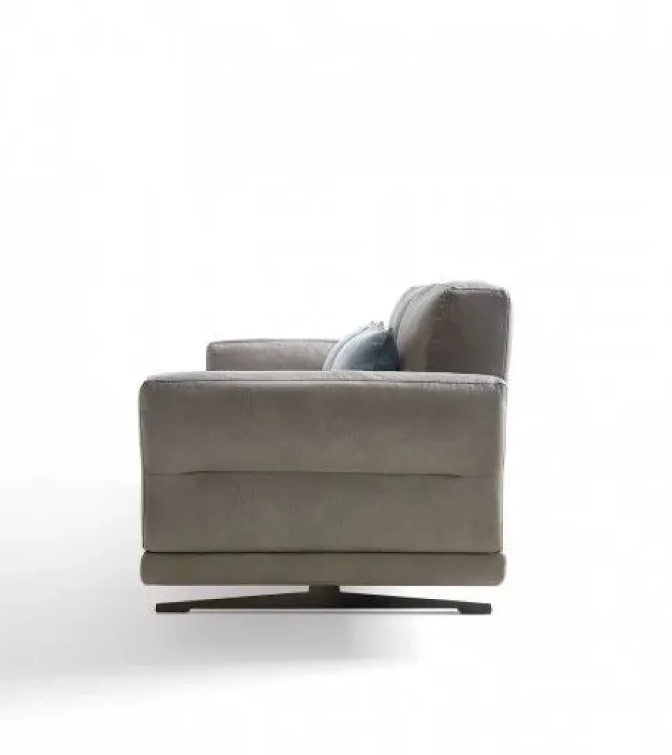 Divano angolare Estate Le comfort a PREZZO OUTLET