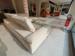 Divano angolare Gina Artigianale a PREZZO OUTLET scontato del 30%