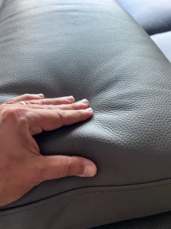 Divano angolare in Pelle Artigianale a prezzo scontato