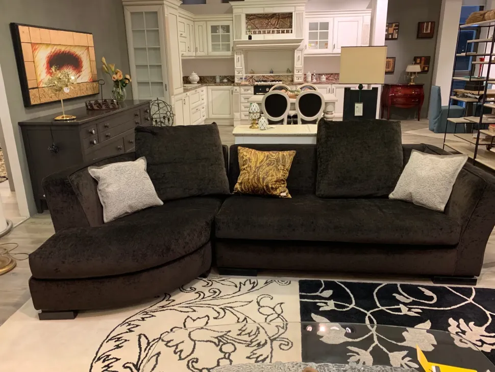 Divano angolare in Tessuto Fendi casa a prezzo ribassato