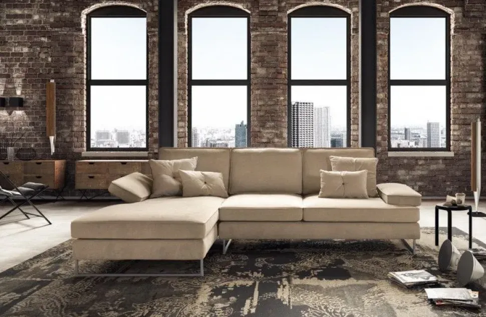 Divano angolare Luis Le comfort in Offerta Outlet